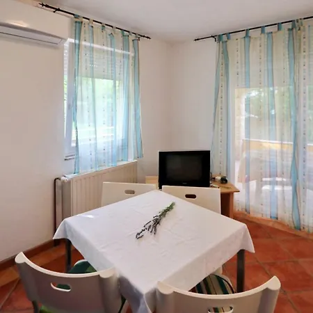 Apartamento Apartments 